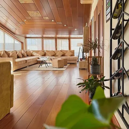 Apartmán Luxury Penthouse With Veranda Tirana