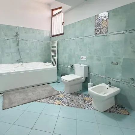 Luxury Penthouse With Veranda Apartmán *