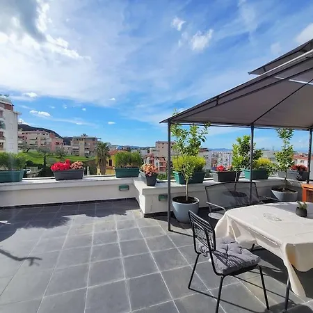 Apartmán Luxury Penthouse With Veranda *